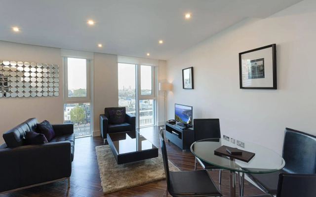 SACO Aldgate - Altitude