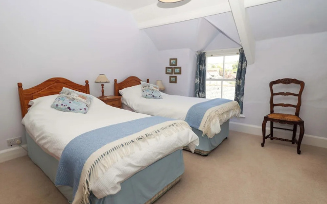 Agar Cottage