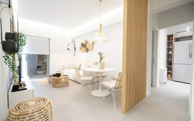 Piraeus Cozy Apartment for 4 Persons