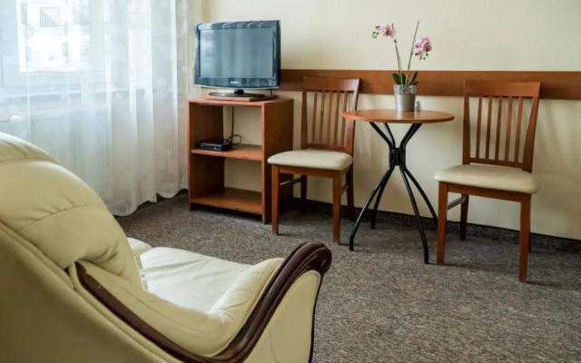 Hotel Mixbud