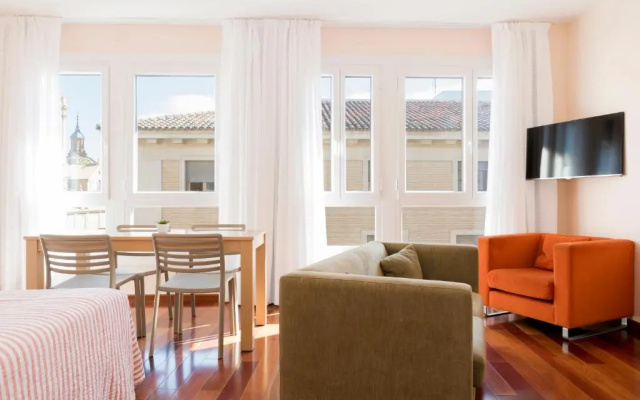 Apartamentos Sabinas El Pilar