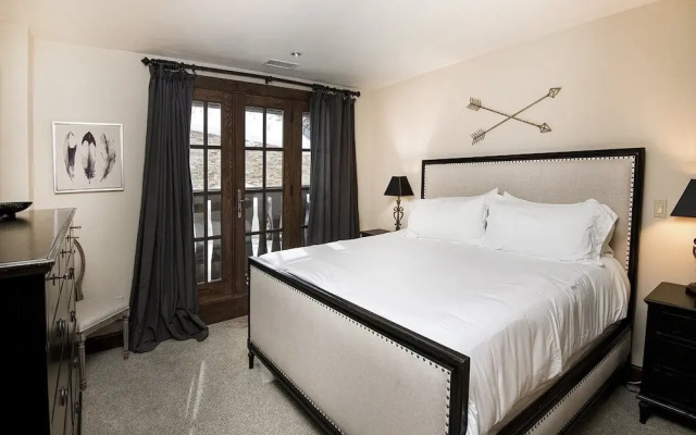 Ascent Condo 111