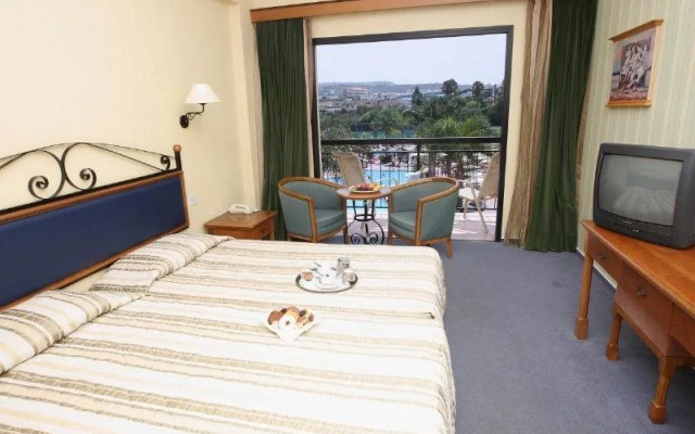 Tsokkos Sun Gardens Hotel Apartments