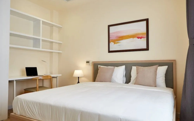 8B Aparthotel
