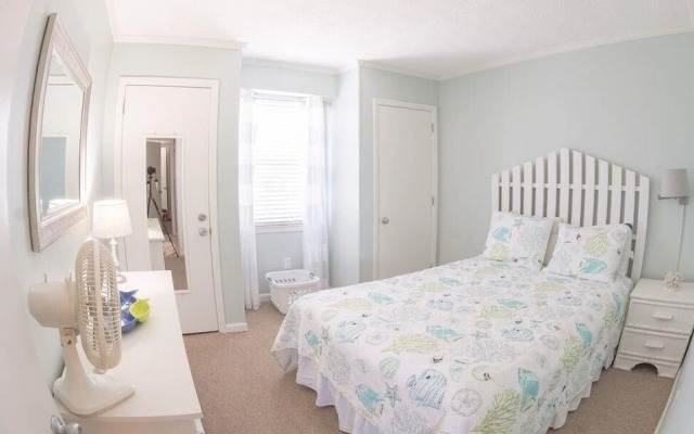 Holden Memories #67108 - 3 Br Condo