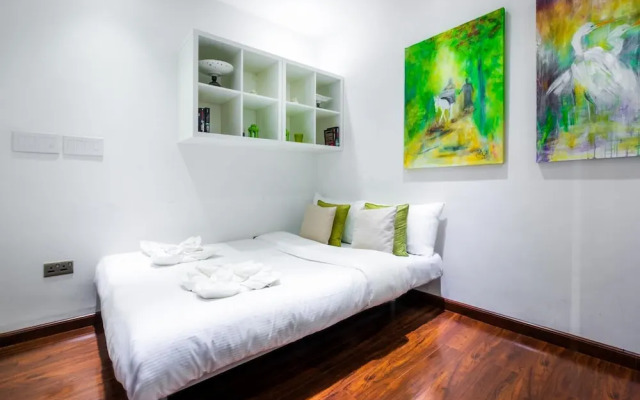 Exquisite 2BR w Exclusive Beach Access at the Palm