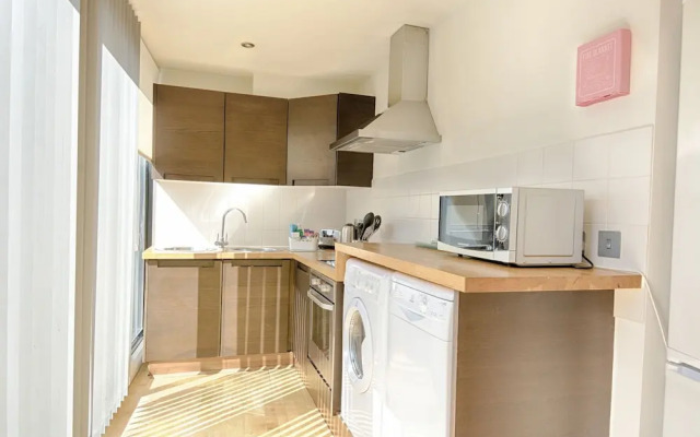 Roomspace Apartments -Watling Street