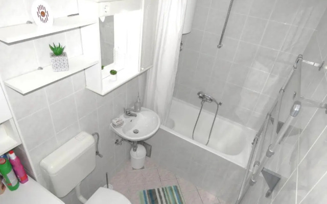 Nikolic Apartment