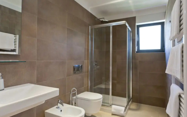Villa in Novigrad With Pool & Rooftop Terrace