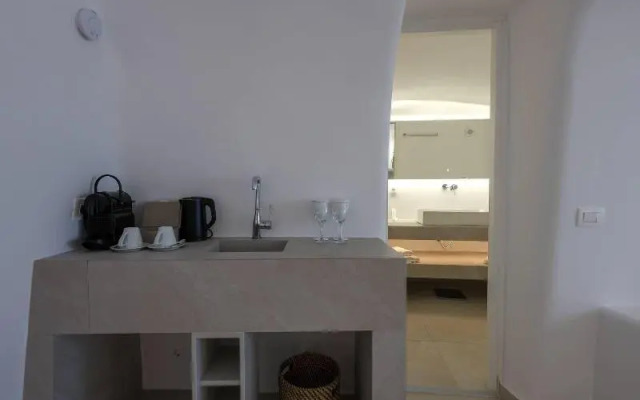 Dagaz Suites