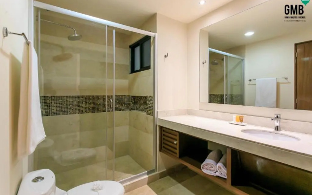 Swim Up Apartment P003