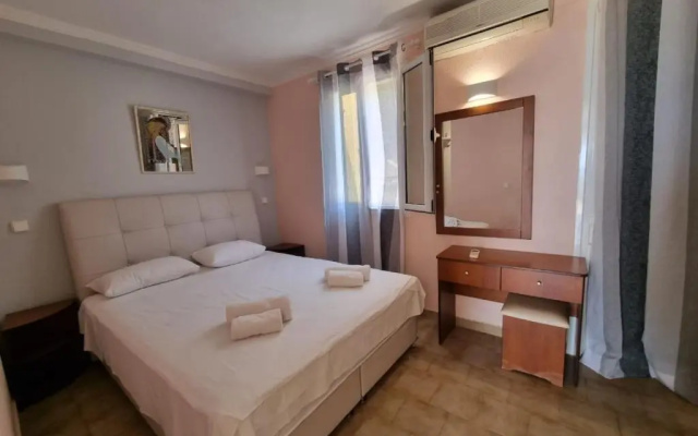 Corfu Glyfada Beach Apartment 45