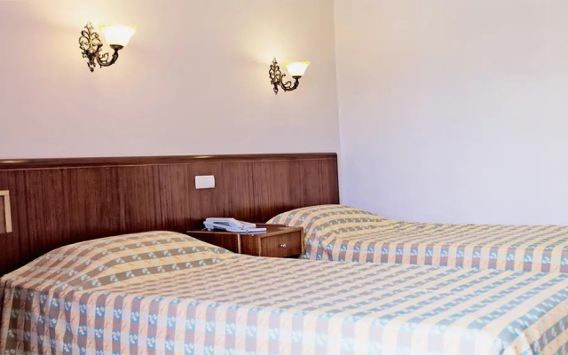 Armas Park Hotel