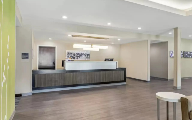 Sleep Inn & Suites Liberty