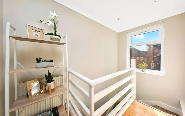 1BD apartment with free parking in Leyton - Zone 3