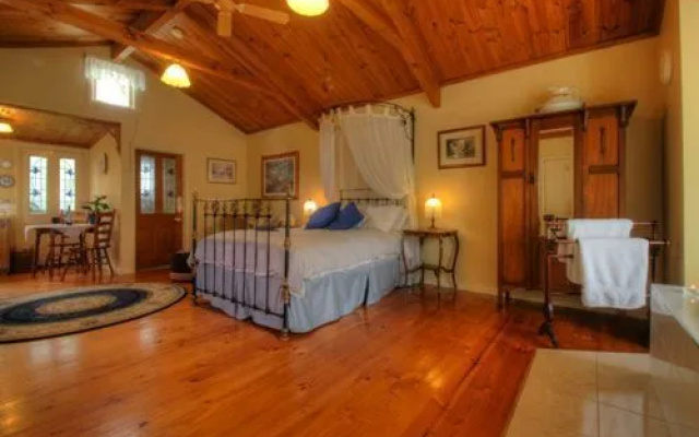 Braeside Garden Cottages