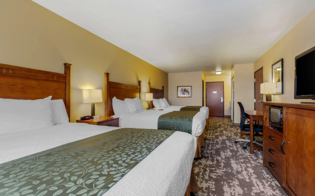 Best Western Plus Red River Inn