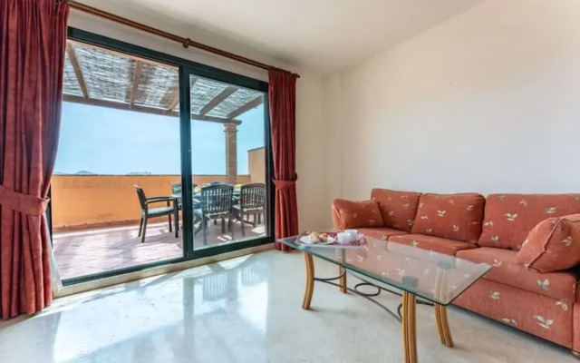 Picturesque Holiday Base in La Herradura