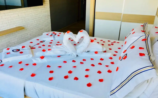 Burhaniye Marina Boutique Hotel