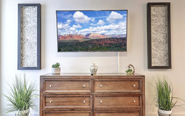 Close to Golf - King Bed - 2047