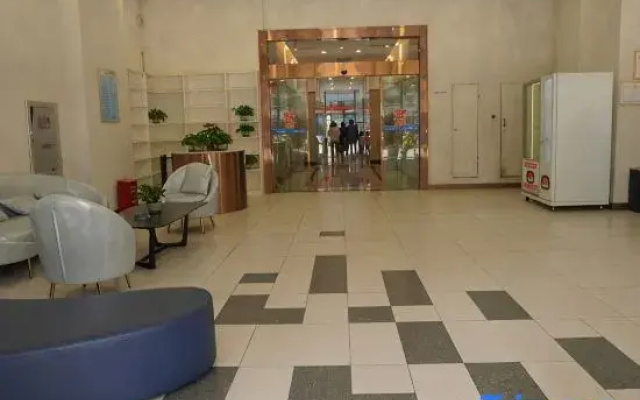 Lanhui Hotel (Wuzhou sanqicheng store)