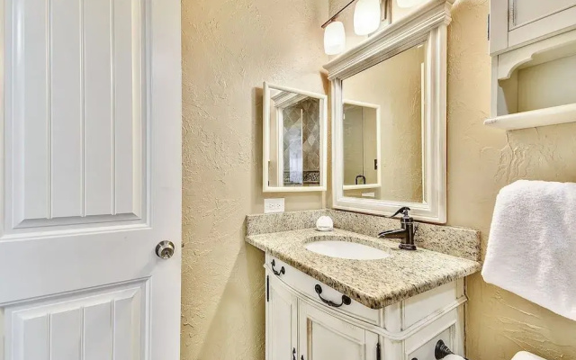 Seascape 1320 - 1 Br Condo