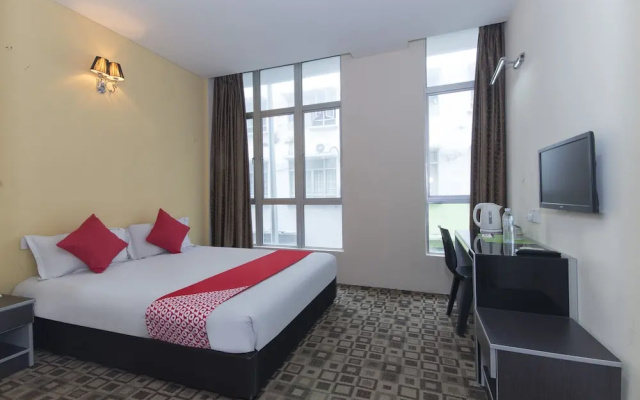 OYO 489 Pegasus Inn Hotel
