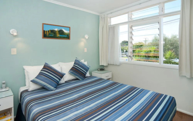 Aarangi Motel