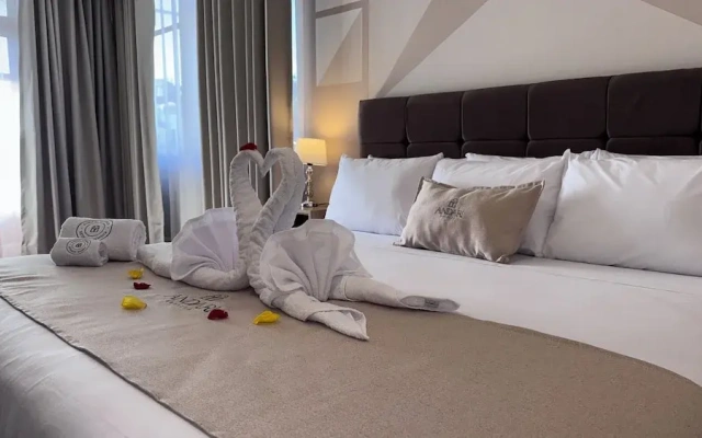 Andari Hoteles