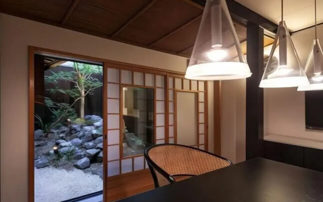 Rinn Machiya Kuon