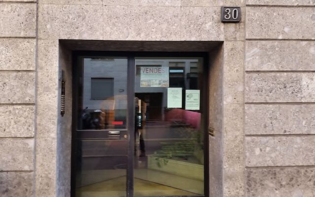 Отель Olivia's nest in downtown вид на фасад