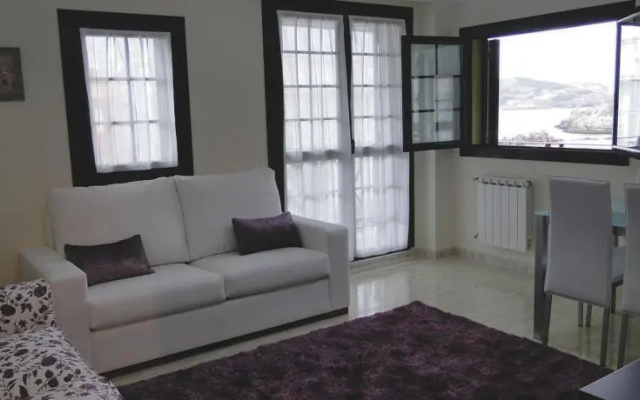 Apartamentos El Pinedo