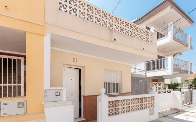 Отель Villa Llamàntol Испания, Олива - отзывы, цены и фото номеров - забронировать отель Villa Llamàntol онлайн вид на фасад
