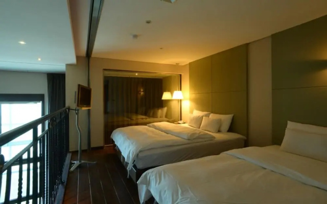 Life Style F Hotel