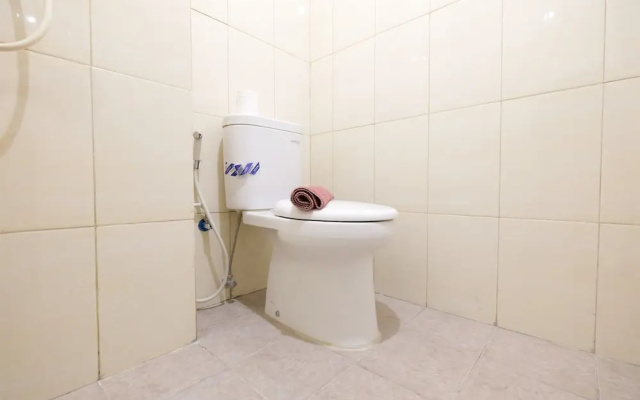Comfy Connected to Mall at Bassura City Apartment