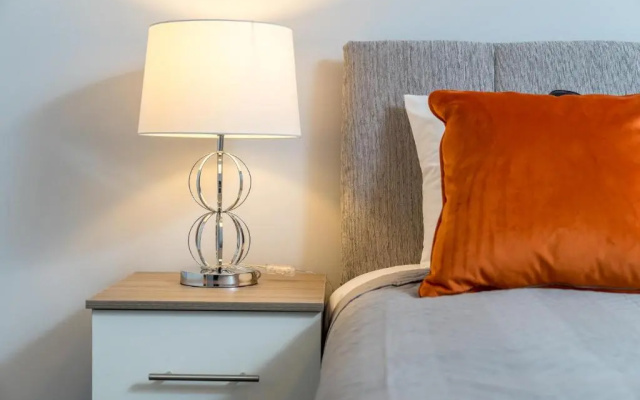 Sublime Stays Thornhill 1 Bed Apartment Crawley