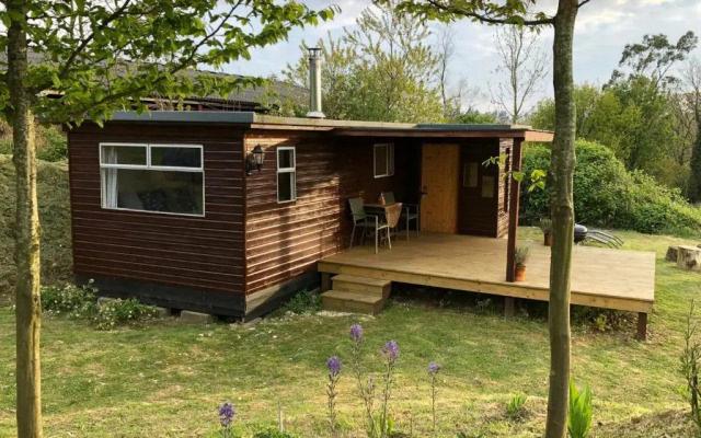 1 Bed Cabin - Sleeps 2 - 15 Mins From Lyme Regis