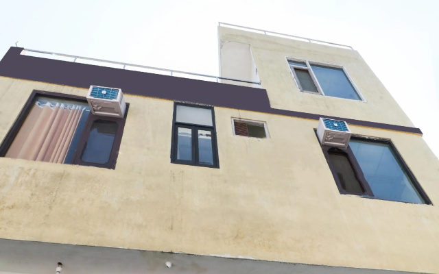 Hotel RK Inn by OYO Rooms