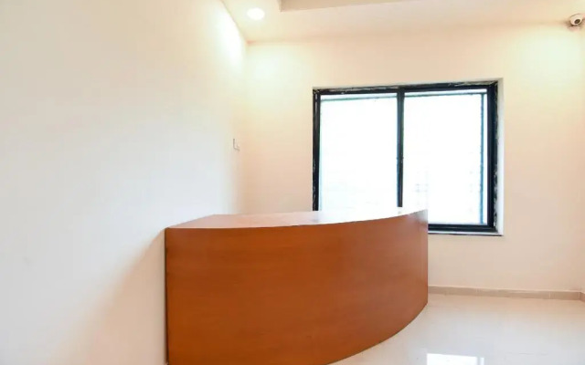 White House Regency by OYO Rooms