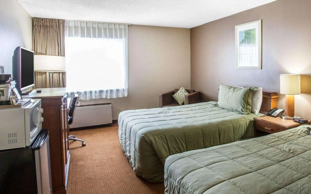 Okanogan Inn & Suites