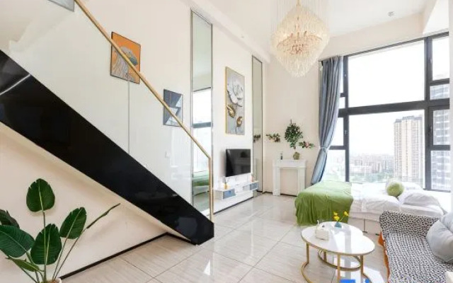 Huangdao Xinhai LOFT Scenic Apartment (Luofushan Road)