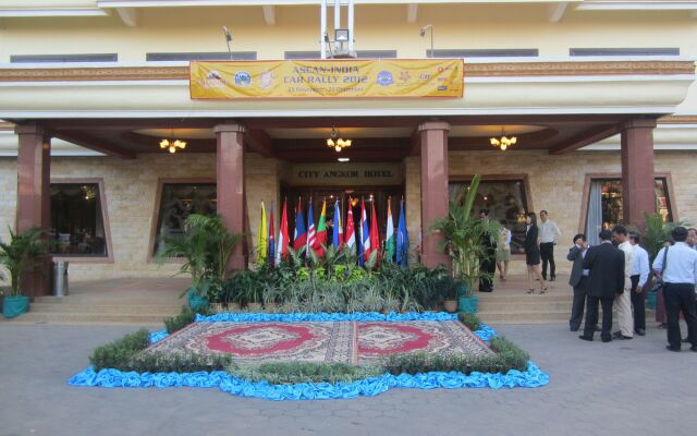 City Angkor Hotel вид на фасад