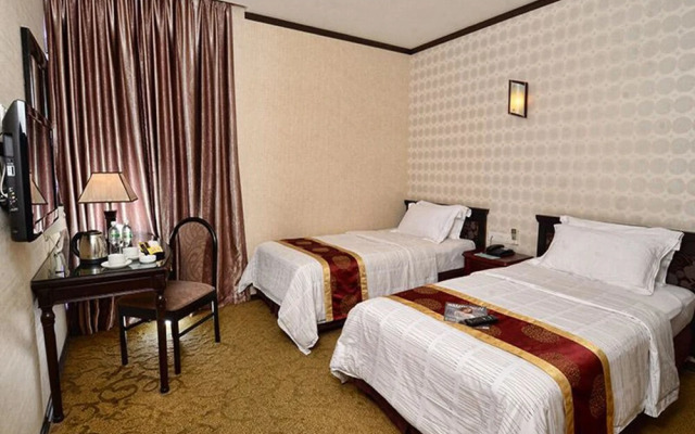 OYO 518 Hotel S bee