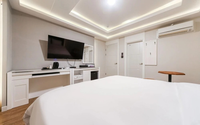 Miryang Hotel Laon