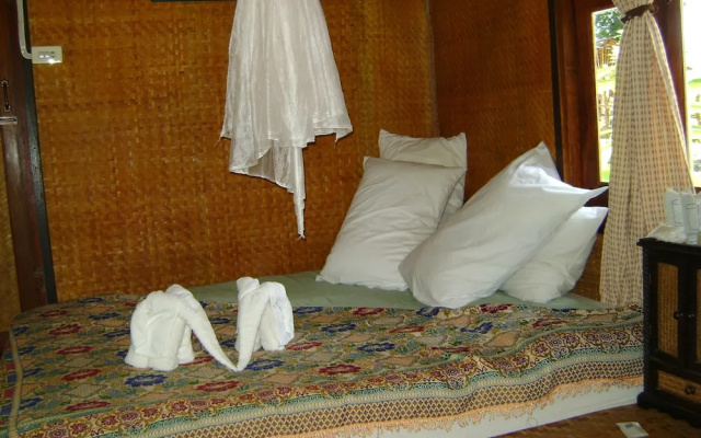 Bannumhoo Homestay Resort & Camping