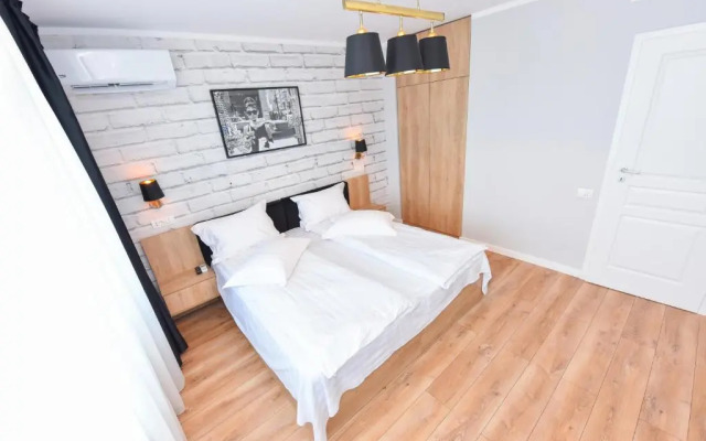 Grand Accommodation Apartments