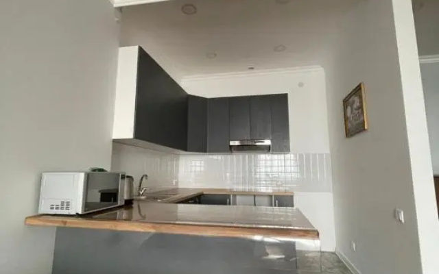 Apart House