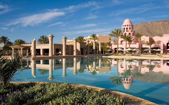Отель Mosaique Beach Resort бассейн