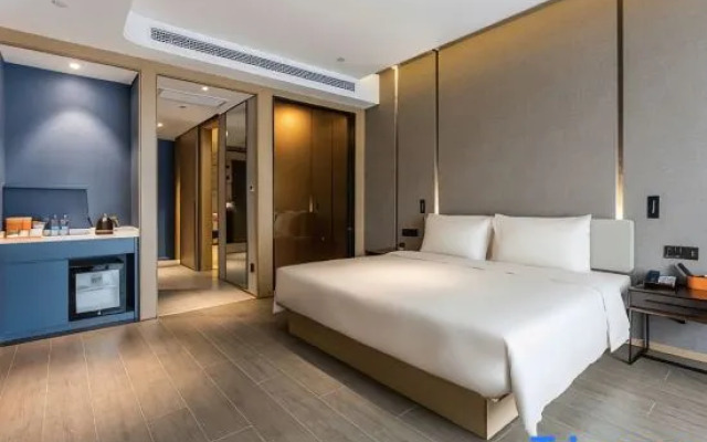 Mingyue International Hotel