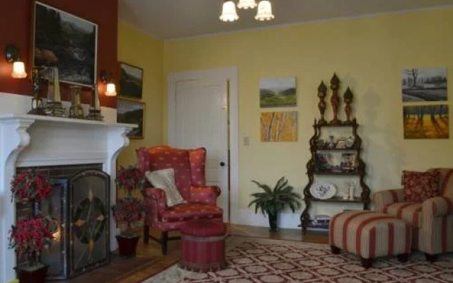 Sunset Hill House